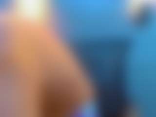 Live cam show with SrBonnyEthan - Tease on CamSextacy