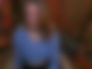 Live cam show with Alisaa-Laurent - Spank Brown Hair on TeamSkeetLive