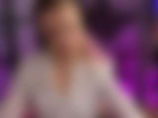 Live cam show with Alisaa-Laurent - Normal on live18s.com