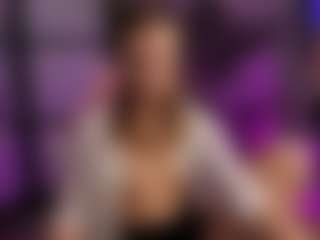 Live cam show with Alisaa-Laurent - Moaning on infinitiblacc.com