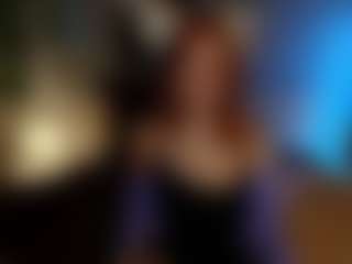 Live cam show with Alisaa-Laurent - Lean on Camsoda