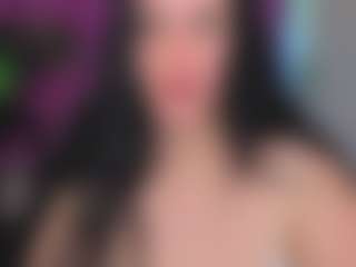 Live cam show with Lucyy-Haall - Green Eyes on Camsoda