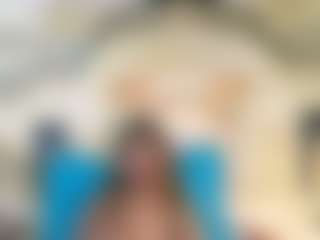 EbonyFlirtyFox's Live Sex Cam Show