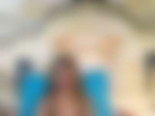 Live cam show with EbonyFlirtyFox - New MILF on Camsoda