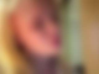 EdrisSheline's Live Sex Cam Show