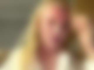 EdrisSheline's Live Sex Cam Show