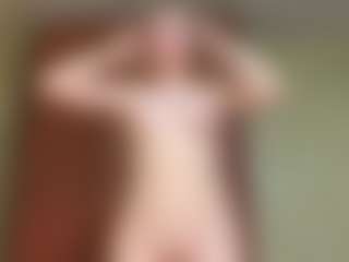 Live cam show with Margaret - Blue Eyes on Gym Cam Girls