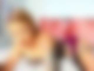 MiaPleasure's Live Sex Cam Show
