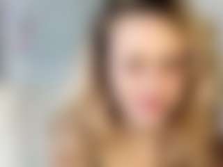 Live cam show with MiaPleasure - Wife on Lustler