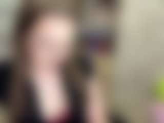 Live cam show with CarlottaAlbus - New Brown Eyes on Milfs Live