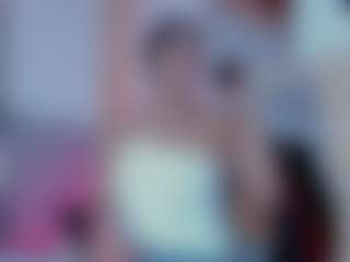 Live cam show with LissaBonneth - Fuck Machine on Latina Girls