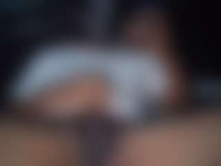 Luce1997's Live Sex Cam Show