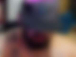 wolf46's Live Sex Cam Show