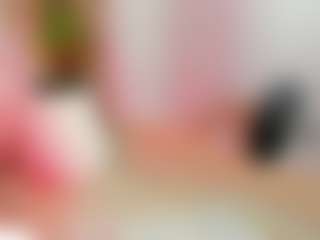 Show de cam en vivo con KattyManson - Genital Piercings en Camsoda