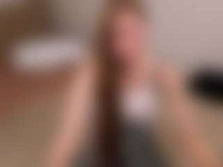 Live cam show with Anny-Fitdern - Spanks on camwithhim.com