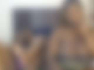 maudieye's Live Sex Cam Show