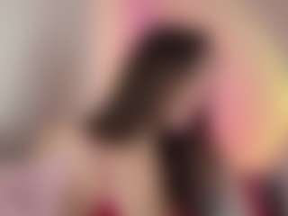 Live cam show with RegenaGustavson - Blue Eyes on chickslive.net