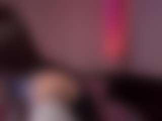 Live cam show with RegenaGustavson - Spy Brown Hair on thefappeningchat.com