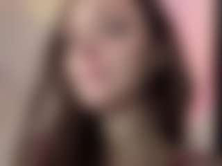 Live cam show with RegenaGustavson - Spy Brown Hair on Dare Cams