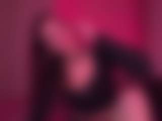 Live cam show with RegenaGustavson - Spy on Camsoda