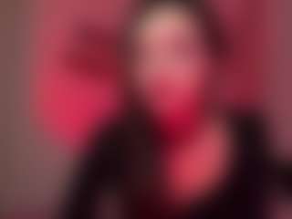 Live cam show with RegenaGustavson - Spy on Cam Slut