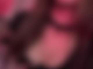 Live cam show with RegenaGustavson - Moaning on fapnchat