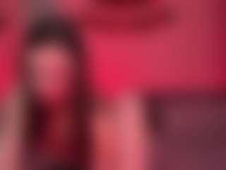 Live cam show with RegenaGustavson - Moaning on Milfs Live