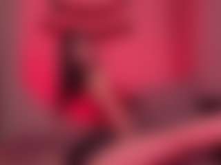 Live cam show with RegenaGustavson - Petite on Camsoda Late Night