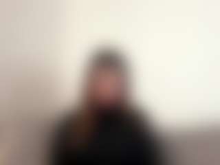 Live cam show with SeasonAndreasen - New Petite on xxxlivecams.org
