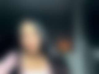 SkyeLondagin's Live Sex Cam Show