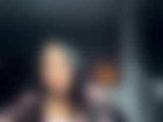 SkyeLondagin's Live Sex Cam Show