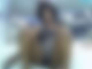 brunettenaomie's Live Sex Cam Show