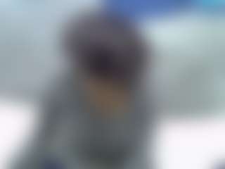 Live cam show with brunettenaomie - Middle Aged on TeamSkeetLive