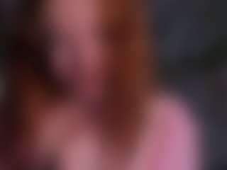 Live cam show with ElsaJein - Green Eyes on Hubzter Live