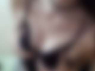 LouSumida's Live Sex Cam Show