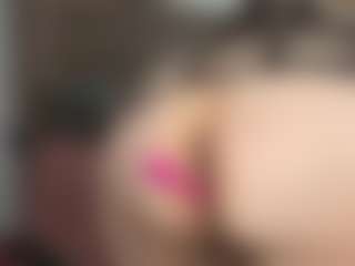 Live cam show with therealavaleee - New Brown Eyes on Camsoda
