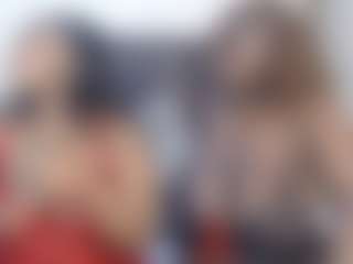 Henessieとのライブチャットショー - CamsodaのFemdom