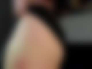 Live cam show with Isabella-Morgan1 - Body Massage on eurowanks.com