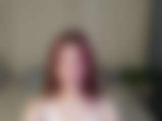 Lara's Live Sex Cam Show