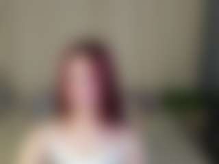 Lara's Live Sex Cam Show