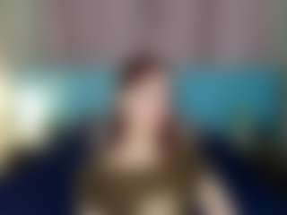 Live cam show with Lara - Camel Toe on Cam Slut