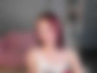 Lara's Live Sex Cam Show