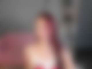 Live cam show with Lara - Red Hair on TeamSkeetLive