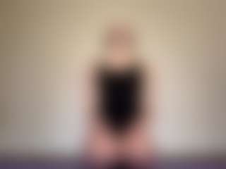 Live cam show with AundreaSaulpaugh - Small Tits on Camming Site