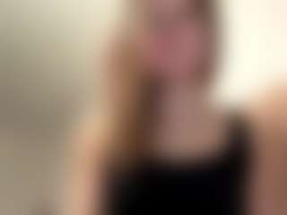 AundreaSaulpaugh's Live Sex Cam Show