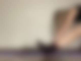 Live cam show with AundreaSaulpaugh - Average on testsause.com