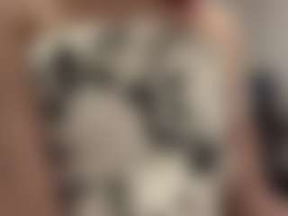 AundreaSaulpaugh's Live Sex Cam Show