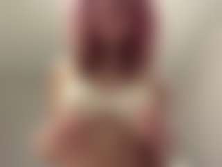 Live cam show with AundreaSaulpaugh - Thin on Milfs Live