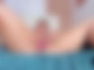 Aurora's Live Sex Cam Show