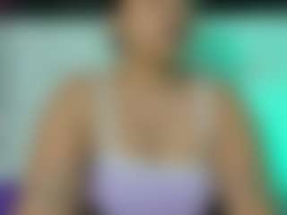 Aurora's Live Sex Cam Show
